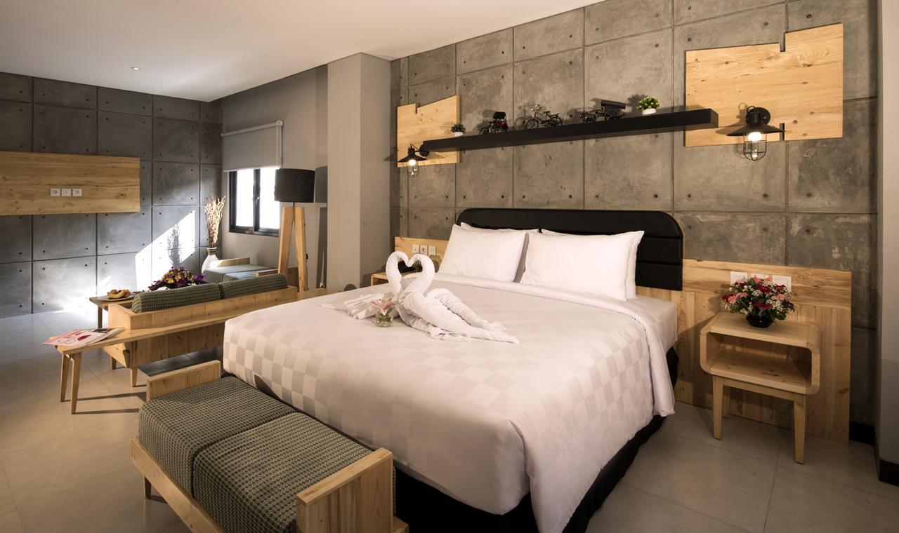 Ayaartta Hotel Malioboro Джок'якарта Екстер'єр фото