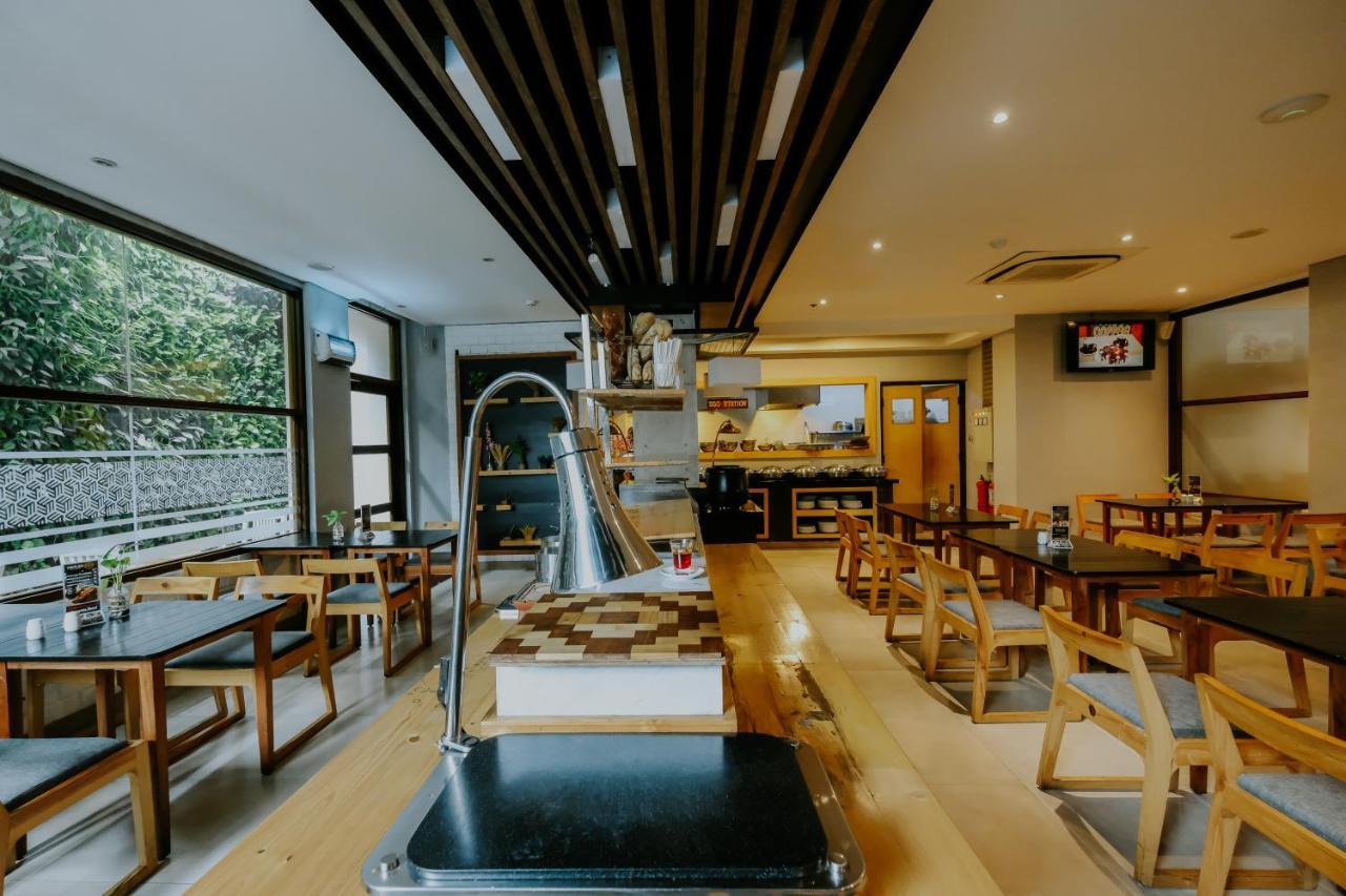 Ayaartta Hotel Malioboro Джок'якарта Екстер'єр фото